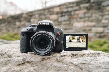 خرید دوربین عکاسی حرفه ای dslr